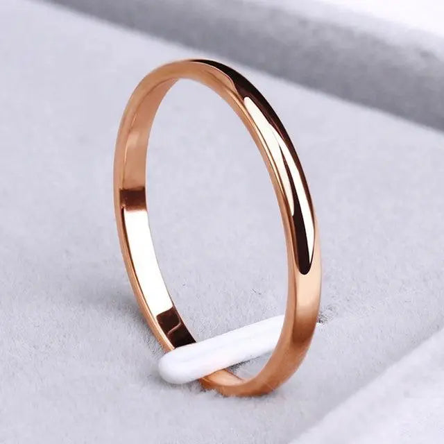 Anillos-de-acero-de-titanio-de-alta-calidad-para-mujer-anillos-de-dedo-de-2-MM.jpg_640x640_1_475469b9-0d07-4aac-811c-c3c14f1c5129.jpg