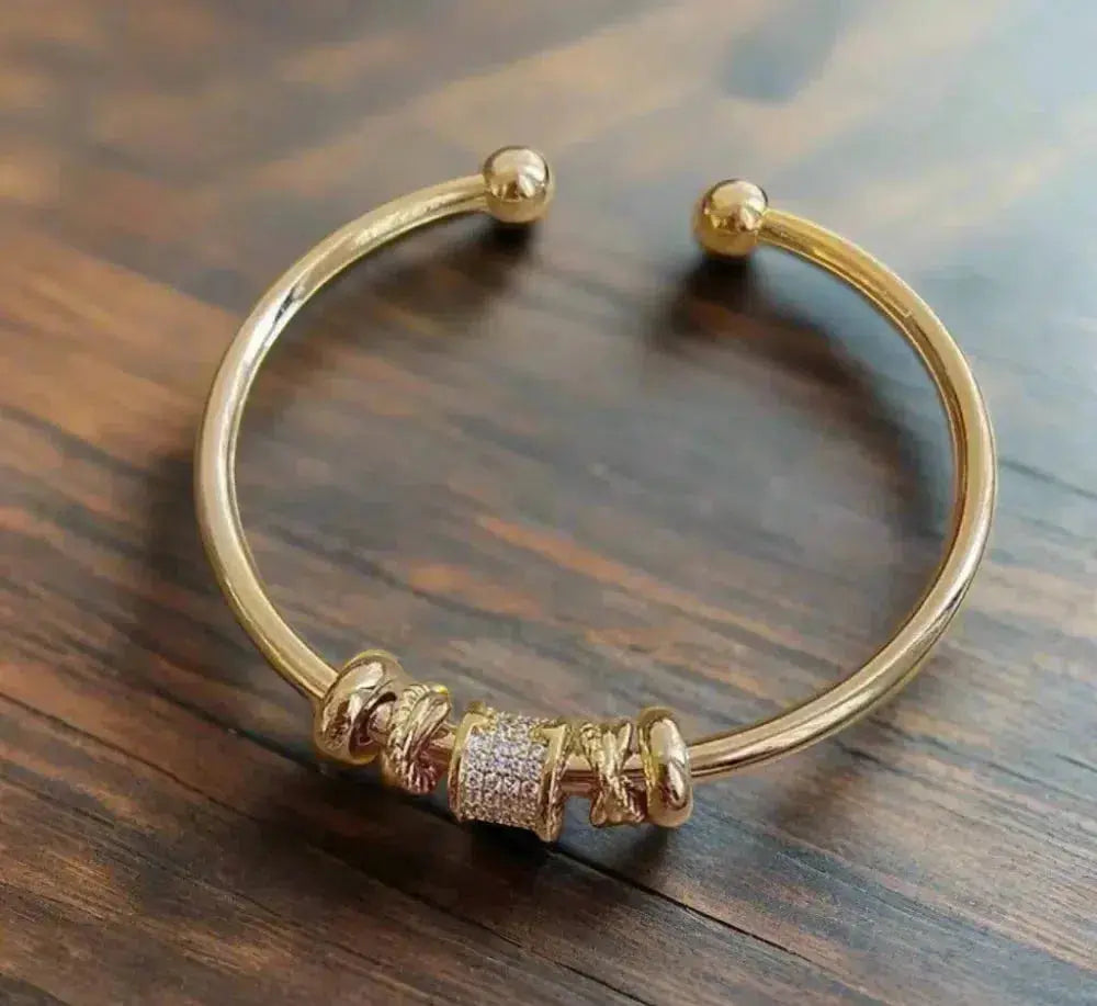 adjustable-bracelet-with-golden-charms-782.webp